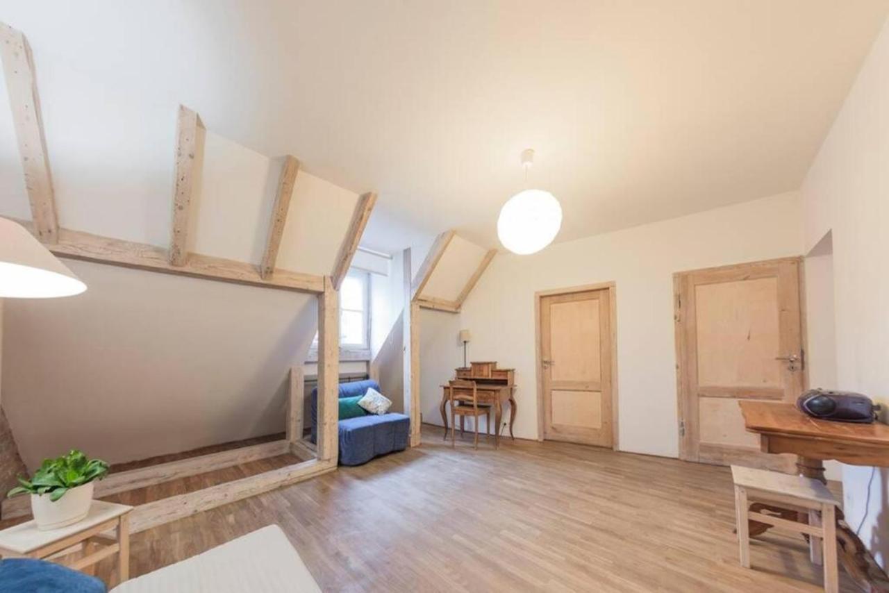 Snug Apartment In A Tenement House - Old Town - F50/5 Warszawa Exteriör bild